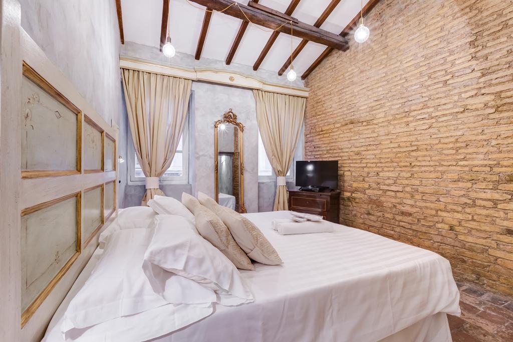 Colonna Suite - Rome Spanish Steps Suite & Spa Exteriör bild